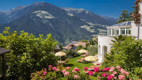 hotel gutenberg schenna|Gutenberg Family Hotel. Dream holiday in Schenna/Scena..